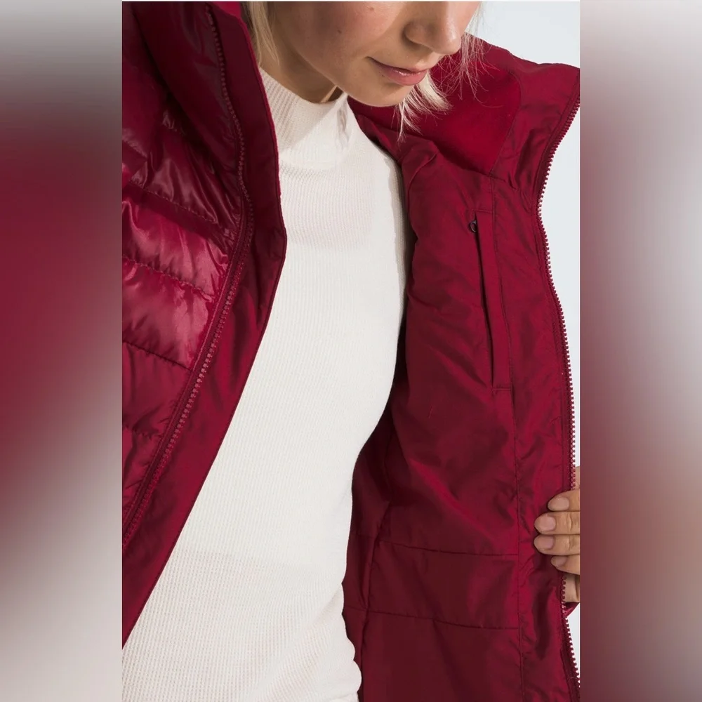 The North Face The Ruby Water Repellent 600 fill power Down Parka,SZ Small, $300